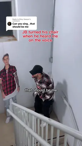 Replying to @Riley Sawyer that should be me holding your hand 🤝 #singing #justinbieber #thatshouldbeme #cover #acoustic #fyp 