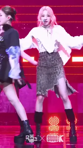 #юци #джиайдл #айдл #yuqi #gidle #gidleyuqi #_kpop_backgrounds #fancam #kpop #kpopfancam #фанкам #фон 