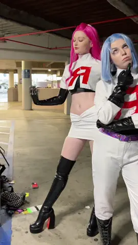 Forgot i had this gem in the drafts 🥵 also sorry for long break dealing with life can be not fun had to lock it🤓🙌 JKJK @C @ASH!! @yubzi ^_−☆ #jessiecosplay #jamescosplay #jessieandjames #jessieandjamescosplay #pokemon #pokemoncosplay #jessiepokemon #jamespokemon #cosplay #animelosangeles #officerjennycosplay #officerjenny #Inverted 