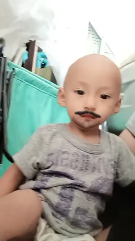 รักผมหน่อยนะครับ