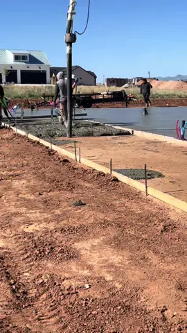 Our goal at SB is to provide you a quality job done in a timely manner 🙌🏼 #sb #sbconcrete #concretecompany #utah #southernutah #cedarcity #concretework #concretelife #concreteconstruction #pouringconrete #utahconcrete #utahcompany #utahconstruction 