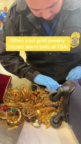 Apparently you are supposed to declare over 2IBS of gold to customs when traveling internationally 🫣 #TSA #airport 