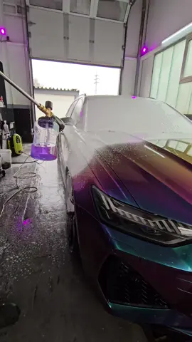 It's a 🌈 RS6 #audi #rs6 #cars #car #wash 