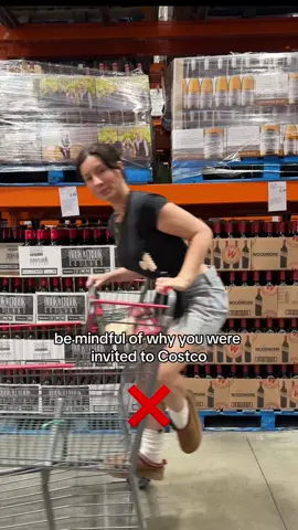 the membership isnt mine, and i should respect it ❌✅  be mindful of why you were invited to costco, or you might never be invited back again. @Sean Kolar 