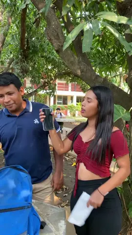 Preguntas de primaria a Universitarios😂🤫(parte 2)#parati #humor #comedia 