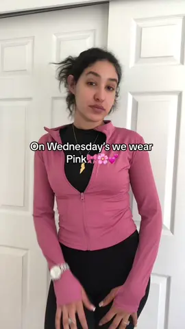 Always feel so feminine in this color, it just does something😭😙💅🏽 #foryou #foryoupage #viral #onwednesdayswewearpink #feminineenergy 