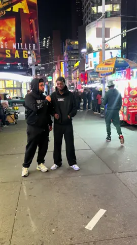 WHAT'S THE SCARIEST PLACE IN NYC ?? 🤣🤣  #giddyleftytv #trending #explore #comedy #funny #humor #hilarious #fyp #foryou #reels #viral #viralvideos #waterballoon #prank #prankster #nyc #newyork 