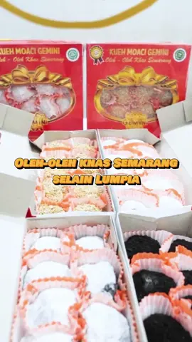 Oleh-oleh khas Semarang nggak cuma lumpia aja, lho. Ini Moaci Gemini Semarang, salah satu oleh-oleh legend Semarang yang perlu kamu cobain juga🥰 #moacigemini #oleholehsemarang #semarang #moacigeminisemarang #oleholehviral