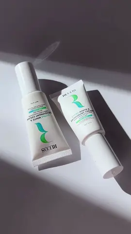 Khi nói đến chăm sóc vùng da dưới cánh tay, không chỉ là vấn đề của việc chọn lựa sản phẩm phù hợp mà còn là cách bạn tích hợp nó vào quy trình chăm sóc cá nhân hàng ngày.  Dưới đây là những lưu ý quan trọng giúp bạn phát huy hết hiệu quả của Extra White & Deodorant, kem dưỡng trắng sáng cho vùng da dưới cánh tay mịn màng và tự tin. 📍Còn bất kỳ câu hỏi nào về sản phẩm vui lòng inbox ngay cho Rucos bạn nhé! ——————————————— RUCOS - THƯƠNG HIỆU CHĂM SÓC DA CƠ THỂ TOÀN DIỆN ĐẾN TỪ VIỆT NAM 🇻🇳 #Rucos  #Extrawhite #kemnach