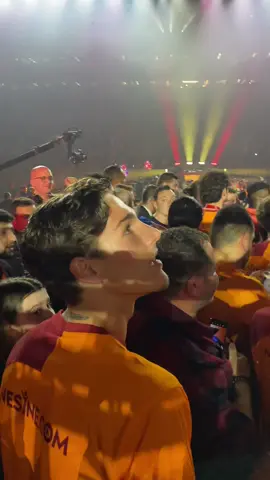 Nicolò Zaniolo şampiyonluk kutlamasında 22/23 #nicolozaniolo #galatasaray #şampiyon #kesfet #fyp #fypシ゚viral #futbol 