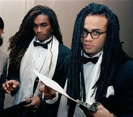 #millivanilli #80s #girlyouknowitstrue 