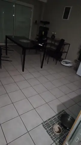 bonjour a tous voila quelques semaines que je suis absent sur tiktok pour des raisons personnelles. j'ai beaucoup de vidéos tournées pendant mon absence à vous partager !  après avoir entendu des tapotements j'ai sorti le téléphone et voilà ce que j'ai filmé. on dirait un excès de colère dites moi ce que vous en pensez...au sujet de mon déménagement se sera en fin d'année malheureusement. nous ne pouvons pas déménager avant. bref je vous partage une autre vidéo demain. #poltergeist #creepy #paranormaltiktok #strang #creepyfacts #poltergeistactivity #paranormal #paranormalactivity 