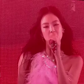 jennie on the big screen #blackpink #jenniekim #jennie 
