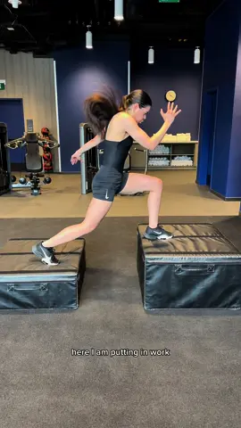 Come for a workout with me and @Alani Nutrition! They got all my pre and post workout needs covered 💪🏼 #health #wellness #Fitness #alaninutrition #alaninu #alaninuenergy #gym #workout #movementismedicine 