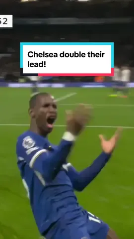Cole Palmer’s scorching free kick hits the woodwork, and Nicolas Jackson is there to nod home to make it 2-0! 💪 #PremierLeague #Soccer #football #chelsea #tottenham 