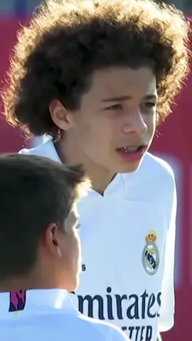 Like father like son.🤍🏆 #enzo #enzoalves #enzoalvesvieira #marcelo #marceloson #realmadrid #football #fyp 
