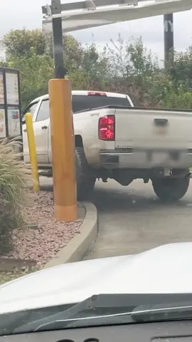 pickup truck drivers are the best drivers 😂 #trucks #drivethru #fail