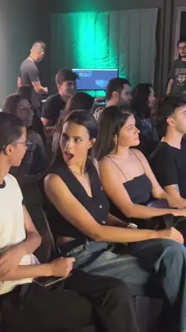 REACT DO LISTENING PARTY DE #RADICALOPTIMISM ✨💦🥵 00h a gente posta com som #DuaLipa 