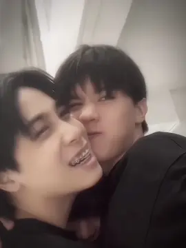 ปิดแผงป่ะ (#alexbuckland #jisangakira #alexjisang #dice_sonray )