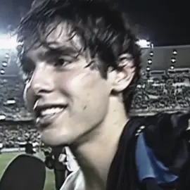 young Kaká 😻😻 #kaka #football #foryou #fyp #parati 