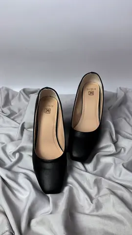 2 inch square toe black leather  for women. affordable yet, and good quality. BUY NOW! #tiktokshop #fashiontiktokph #tiktokmademebuyit #budolfinds #fashiontiktok #blackheelsforwomen #squaretoeblack #2inchblack #comfyblackshoes #officeblackheels #schoolblackheels #affordable #kaevefashionshoes #perfectforyou #foryoupagethis #fypシ゚viral #fypシ 