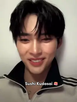 sushi kudasai 🍣 pls this group be collecting memes 😭 how did they know this meme??? #zerobaseone #zb1 #sunghanbin #zhanghao #kimtaerae #haorae