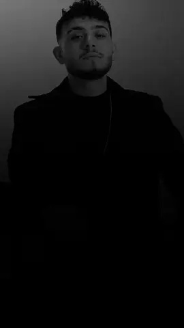 طق السجين وبكيت جناحو 😩🖤🥀 بصوت الشامي #foryou #viral #explore #repost #مشاهدات #اغاني #music #song #song #ستوريات #الشامي #الشامي_alshami #طق_السجين_ومكتف_جناحو🕊💔 #انتي_مشيتي_وبكيت_الوردي #ملحم_زين @Al shami - الشامي 