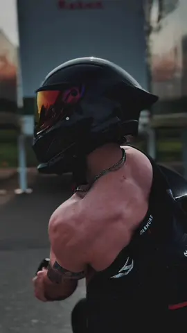 Discover 👀 #BookTok #biketok #booktokers #biker #rider