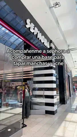 Acompañenme a sephora a comprar una base para tapar manchas y acne. #maquillaje #makeup #skincare #latinacreator #acne #oilyskin   @sephora  @ONE SIZE BEAUTY  @LAWLESS Beauty  @Tower 28 Beauty  @Sol de Janeiro  @REFY  @Benefit Cosmetics 