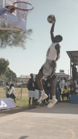 Kisumu kulidonjo!🥳 Nairobi hoopers ball’s on your court tomorrow!😮‍💨🤩 Come through show us what you got! #RedBullHalfCourt #RedBull #GivesYouWiiings #sportsontiktok #basketball 