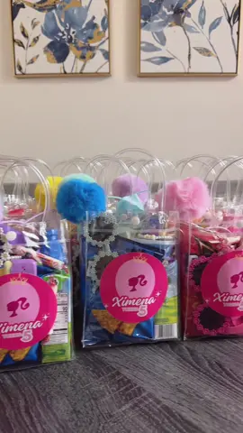 Bolsitas para los amigitos de ximena 🍭 #bolsitasorpresa #cumpleañosfeliz #5años #fypage #parati 
