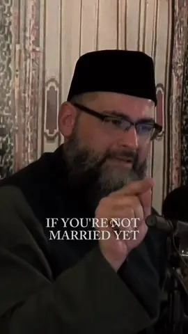 Be wise in who you marry!🌹 #fyp #foryoupage #marriageinislam #islam #marriage #Love #muslim #muslimah #explore #motivation #muslimstory #shaykhgillessadek #advice #story #fypシ゚viral #viral #viralvideo 