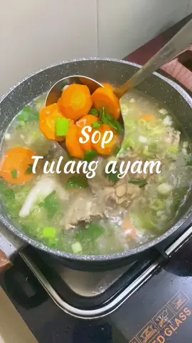 Sayur Sop Tulang versi Aku😉    #sayursop#soptulang#idemasakanrumahan#masakansimple#fyp  