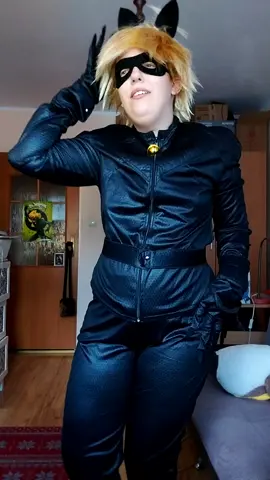 I try dance.... last time I swearXD But I really like this song ^^ #catnoir #cringe #cringecatnoir #miraculous #enhypen #biteme #miraculum #miraculouscatnoir #miraculumczarnykot #dc 