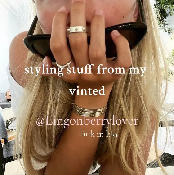 link to my vinted in the bio (#vintedfinds #outfitideas #vinted #slowfashion #secondhand #secondhandfashion #vintedseller #fashion #outfits #styling #style #fyp )