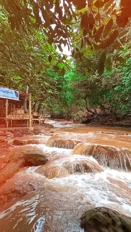 #အင်းလေးရေတံခွန် #ရှမ်းပြည်နယ်တောင်ပိုင်း #ပျော်စရာကောင်းတယ် #htetoomaung322 #myanmartiktok #ရေတံခွန် 