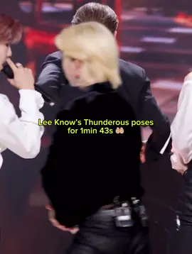 #leeknow Thunderous pose complilation for ur feed 🤲🏼  2 other things: 1) Who is restreaming skz 4th fanmeeting today 🥹 2) SKZ AT THE MET GALA?!?! #리노 #스트레이키즈 #straykids #thunderous #소리꾼 