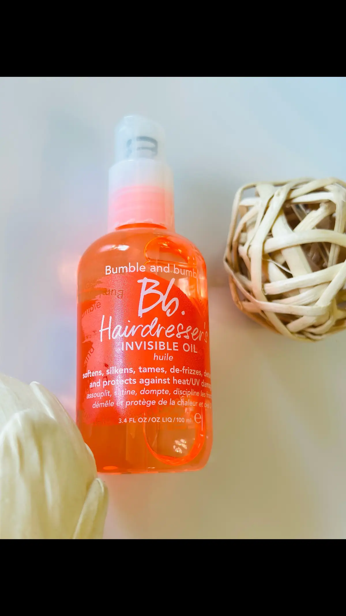 Hairdresser’s Invisible Oil from @Bumble and bumble.  ✨ This little bottle is my new secret weapon against frizz and dull hair. Not only does it disappear into my strands for a feather-soft feel, but it also leaves behind just a hint of shine—no grease, just gloss! 🌟 It’s packed with heat and UV protection, keeping my hair safe and sound no matter the weather. I'm absolutely loving the difference. Who else needs a little extra care for their tresses? 🙋‍♀️ #Bumbleandbumble #HaircareMagic #FrizzFree #ShinyHairDontCare #GiftedByBumbleandbumble #HairOil, #HairCare, #HairStyles, #HealthyHair, #HairProducts  Hair Oil, Dry Hair, Heat Protectant, Soft, Coconut Oil, Argan Oil