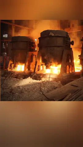 Steel Mill Process. Electric Arc Furnace to Slag Pot to Casting. #steelmill #steelmills #steelmilllife #foundry #foundrylife 