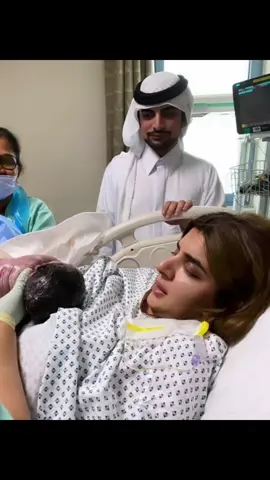 Congratulations to Sheikha Mahra, on the birth of her baby girl, Mash'allah. #sheikhamahra #princess #dubai #dubai🇦🇪 #dubai_dxb_uae #baby #babylove #fyp #fypシ゚viral 