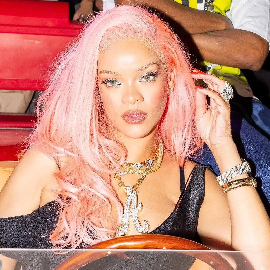 #rihanna #asaprocky #iconic #pinkhair #beauty #fashion 