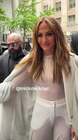 JLO changing from see-through white to hot red 🥵 while promoting her new movie Atlas 🎬 #timessquarenyc #jlo #jenniferlopez #nyc #atlas #atlasmovie #timesquare #redcarpet #autograph #signiture #newyork #fyp 