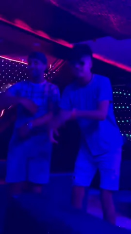 مجيتش نعشق فالكباري جيت نعمر راسي و نروح لداري 🍾❤️