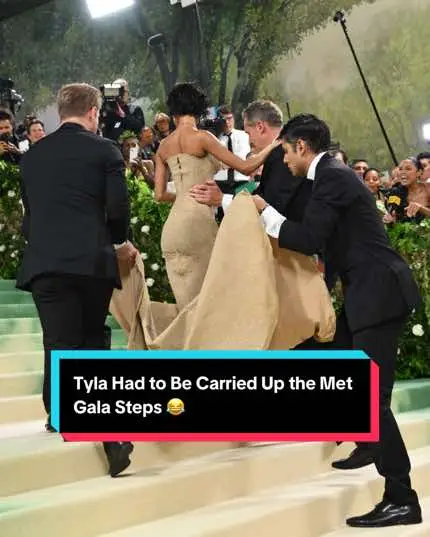 #Tyla had to be carried up the steps of the #MetGala in her #Balmain gown. 😂 #MetGala2024 #TikTokFashion 