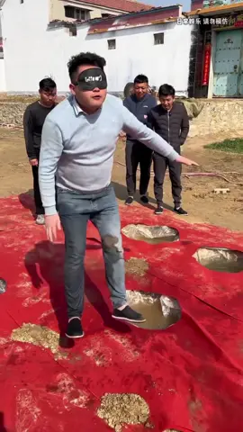 Red Carpet blind guessing #blindguessing #tiktok #chinesgroup #chinesfunny 