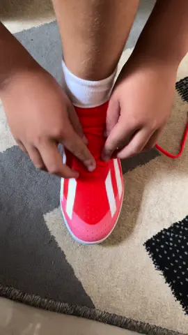 ADIDAS CRAZY FAST..  Fica muito boa no pé #😍😍😍  #chuteira #society #adidas #futbol #futebol #fy #fypシ #viral #trend #trending #jogador #freestyle #futeboltiktok #tiktokesportes #foryou #sonho #adidasfootball #foryoupage #atleta #fypage #neymar #vaiprofycaramba #marrento #futebolmuleke #fyyyyyyyyyyyyyyyy #goal #Soccer #⚽️ 