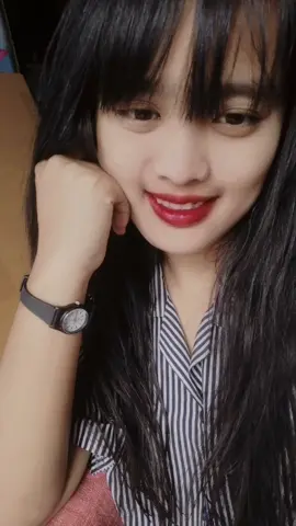 #ချစ်သက်လက်ဆောင်#😁😁😁😁 ပထမဆုံးရဖူးချင်#😘😘😘😘😘 #မကဲ့ရဲ့ရဘူးနော်😁😁 #ငကြွားမလေးပါ👻