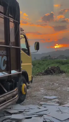 #CapCut#fyp#fyppppppppppppppppppppppp#storytruck#storytruk#storytrukmbois#drivermudapunyacerita#drivermuda#supirtruck#supirmuda#minang#laguminang#cantermaniaindonesia#cantereuro4  