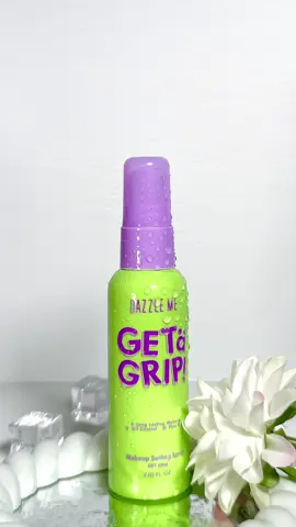 Setting Spray macam Ticer Aeyin pakai kat sini. Sekarang dah ada yang baru. Untuk yang muka berminyak sangat2 sesuai untuk lock makeup korang. Makeup jadi tahan lama korang😘  #dazzle #dazzlemebeauty #dazzleme #settingspray #settingspraymakeup #makeuptips #makeuplocalbrand #localbrand #makeuphacks #fyp #pejuangfollowers #makeupvideos #makeupviral 