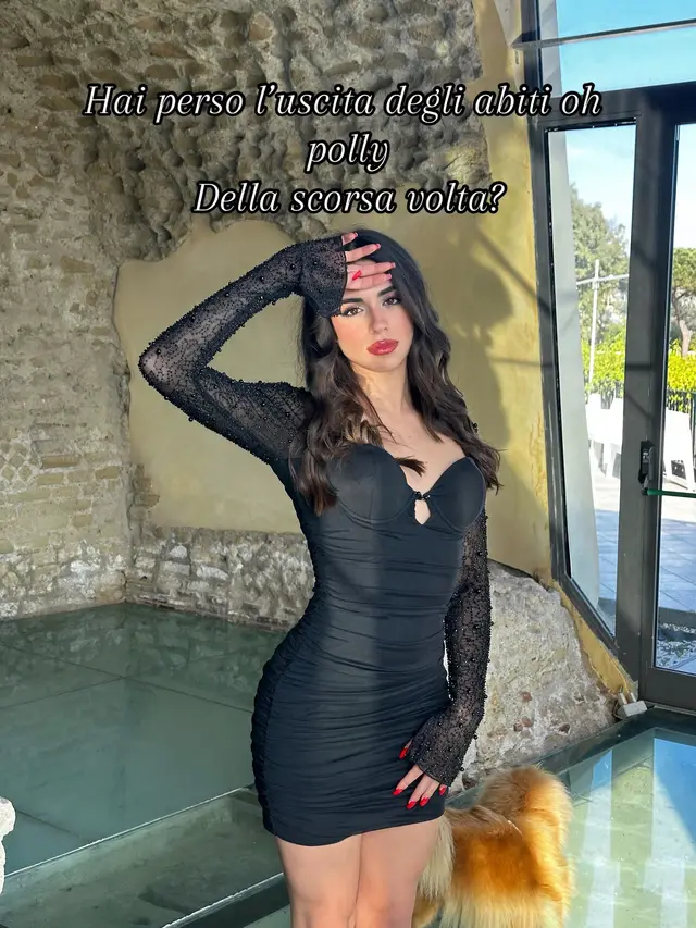 Oltre 50 vestiti Oh polly online🤩 #neipertee #shooting #ohpolly #shoponline #viralvideo #foryoupage #perte #ohpollydress #shopping 